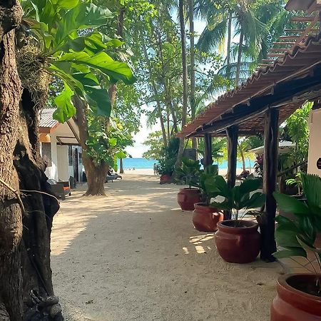 Macao Beach Sámara 외부 사진