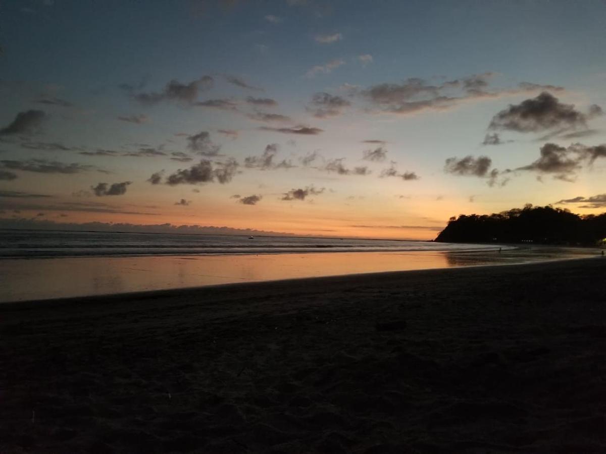 Macao Beach Sámara 외부 사진