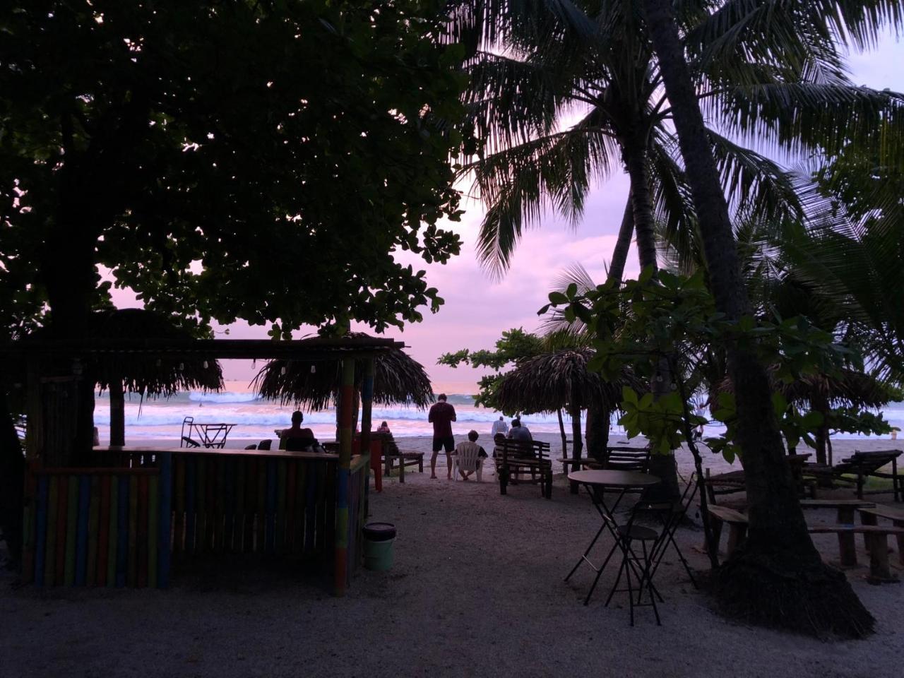 Macao Beach Sámara 외부 사진